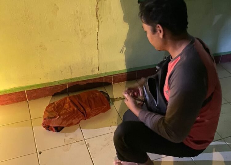 Penemuan Sosok Bayi Menghebohkan Warga Desa Panyipatan,