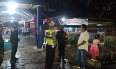 TNI Polri Memastikan Rasa Aman Dan Nyaman Kepada Umat Kristiani Saat Melaksakan Ibadah  Di Gereja-gereja